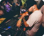 Музыканты и диджеи